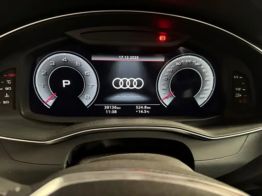 Audi A6L 2021 из CN, фото 2