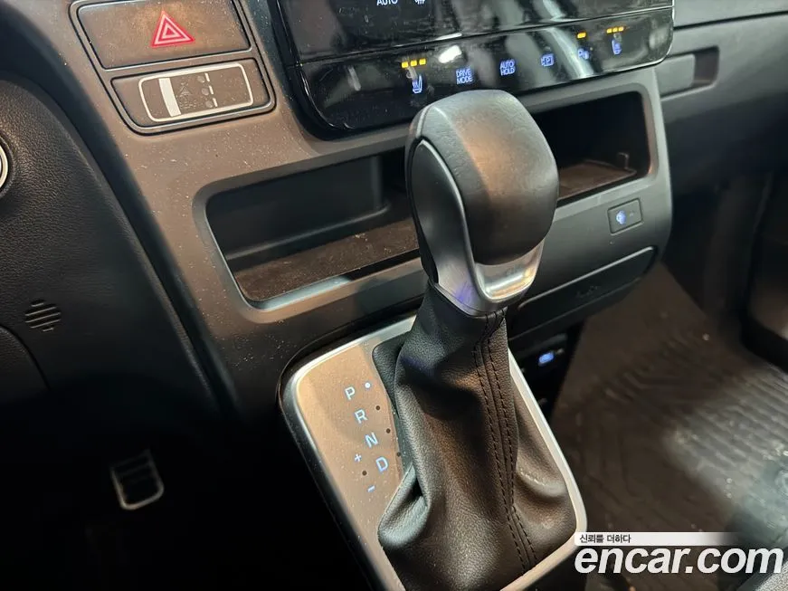 Hyundai Staria — фото 10