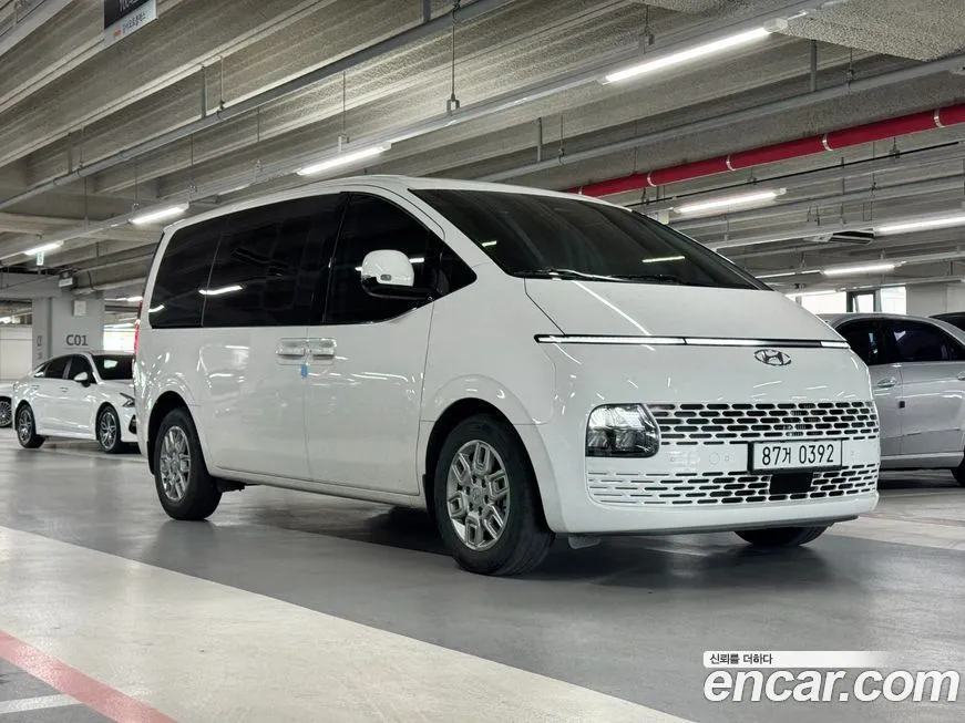 Hyundai Staria — фото 3
