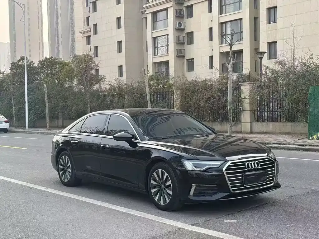 Audi A6L — фото 4