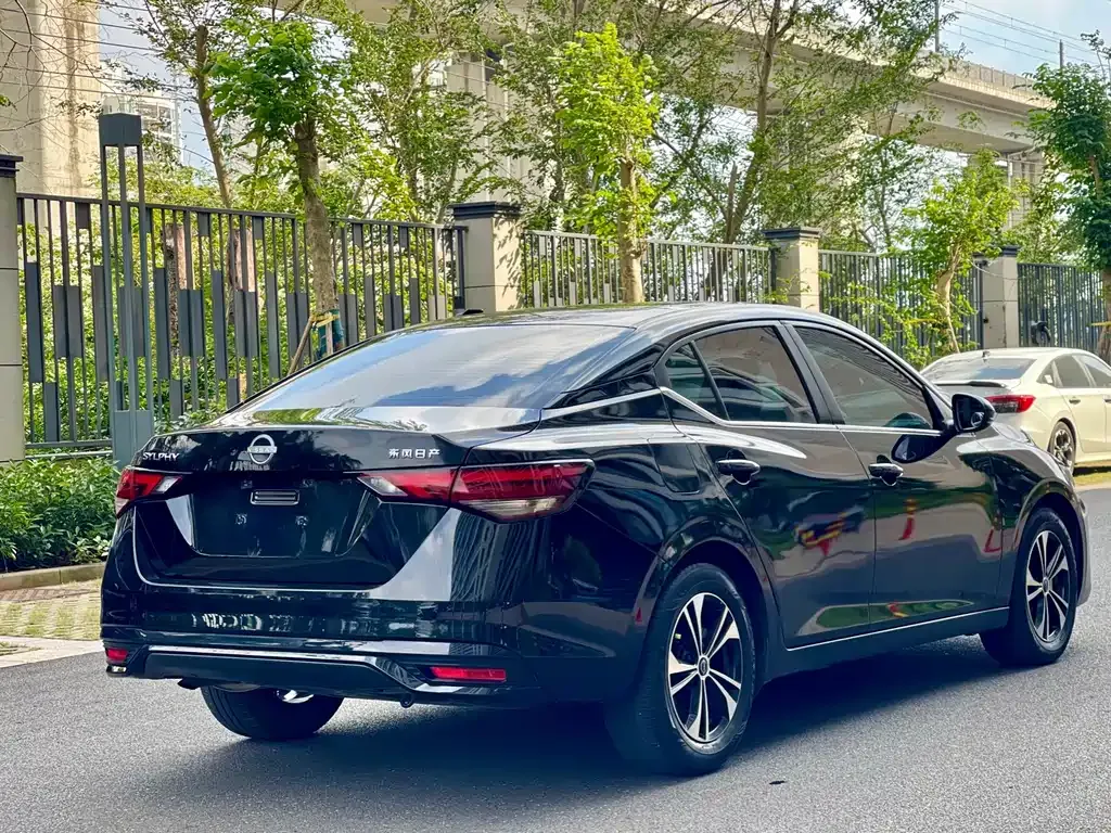 Nissan Sylphy — фото 9