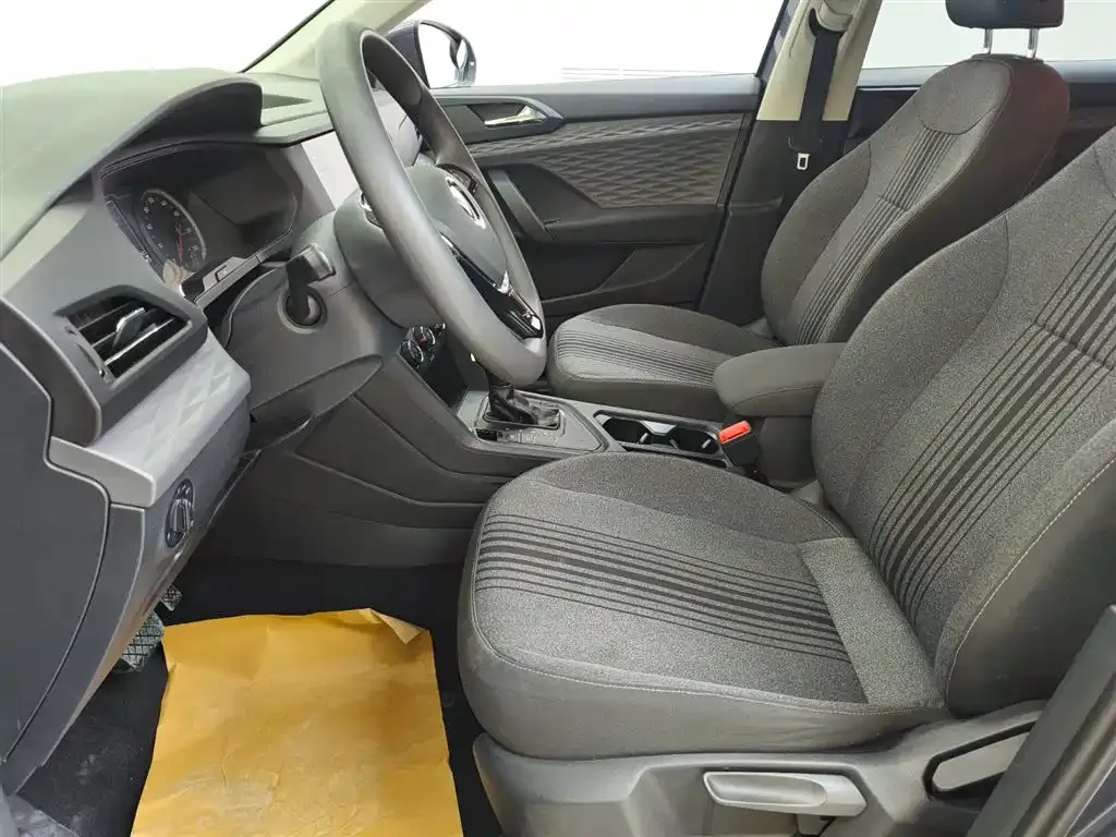 Volkswagen Tharu 2021 из CN, фото 4