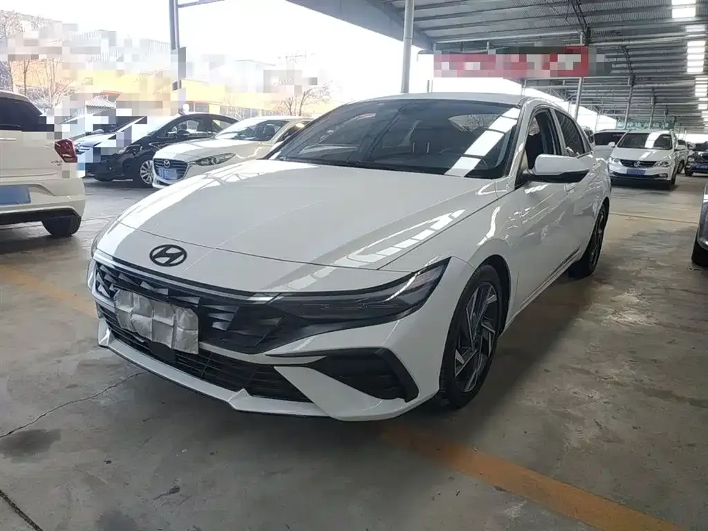 Hyundai Elantra 2024 из CN, фото 8