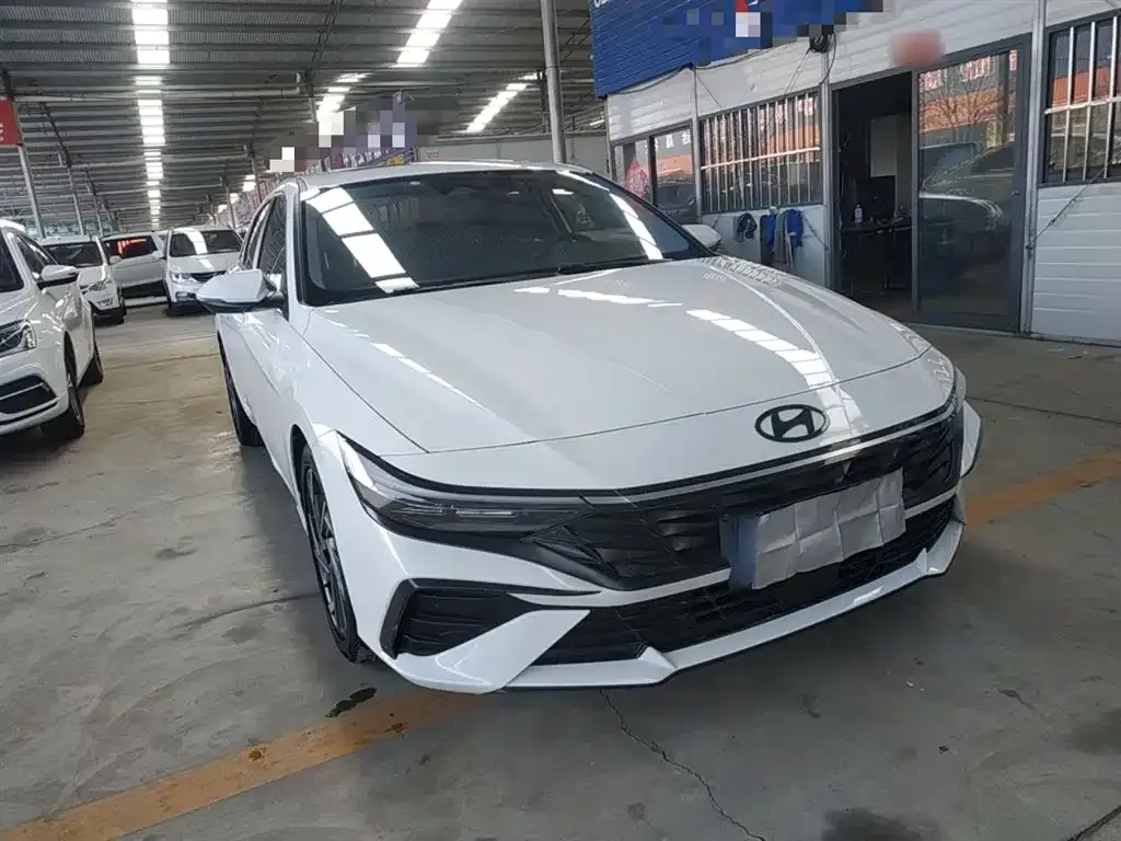 Hyundai Elantra 2024 из CN, фото 5