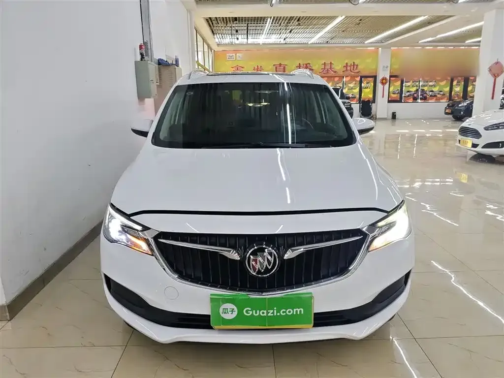 Buick GL6 2022 из CN, фото 6
