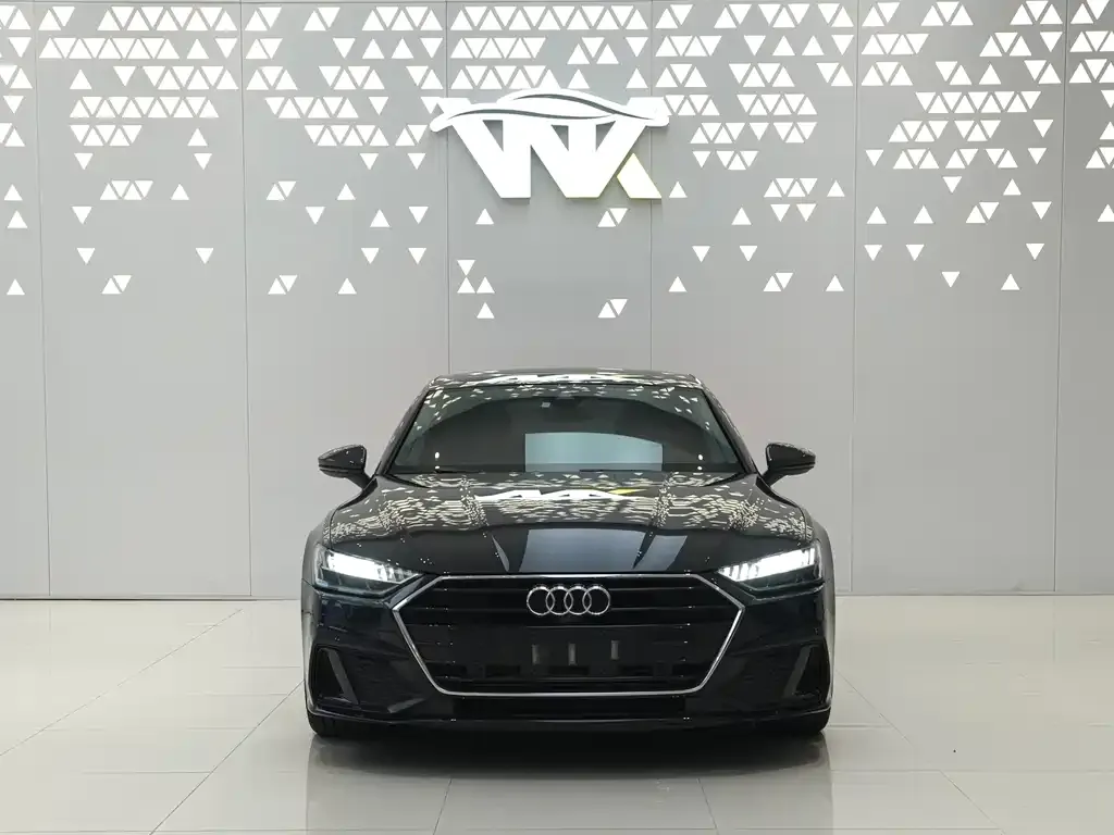 Audi A7 2021 из CN, фото 10