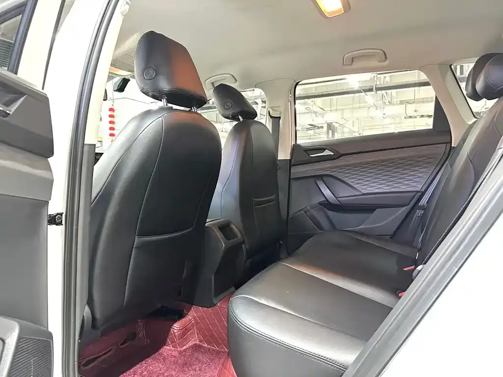 Volkswagen Tharu 2022 из CN, фото 9