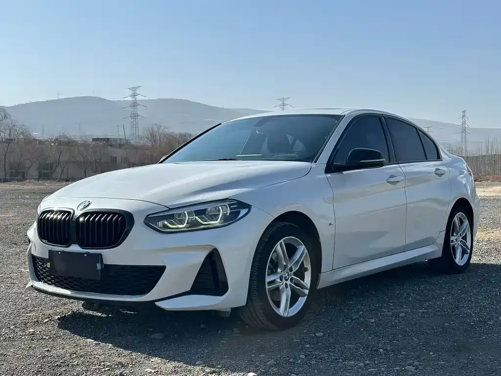 BMW 1 Series — фото 1
