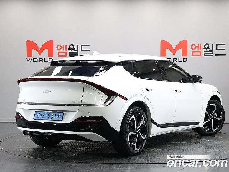 Kia EV6 — фото 4