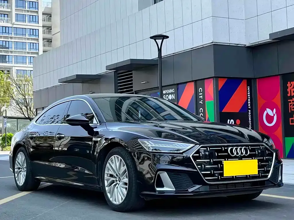 Audi A7L — фото 3