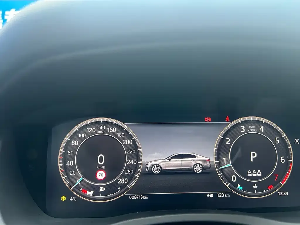Jaguar XEL 2025 из CN, фото 4