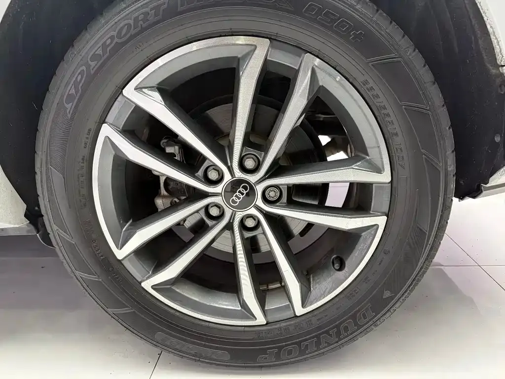 Audi Q3 2023 из CN, фото 7