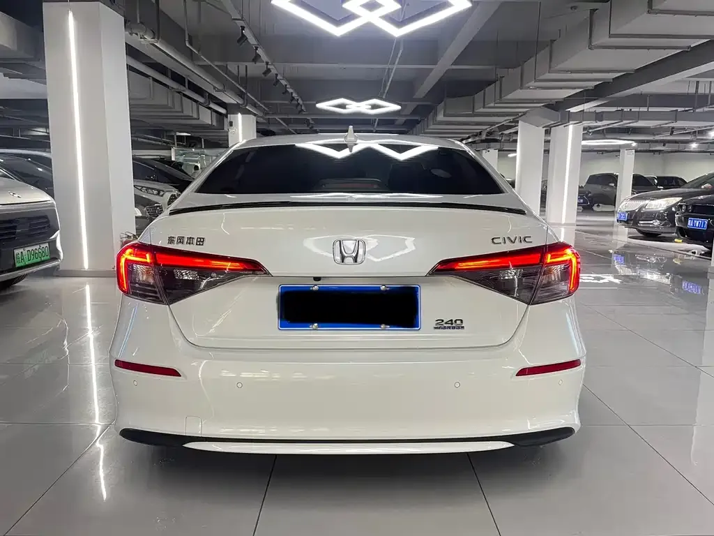 Honda Civic 2023 из CN, фото 9