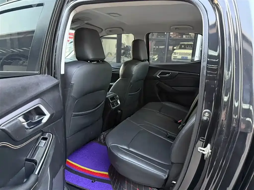 Isuzu D-MAX 2021 из CN, фото 9