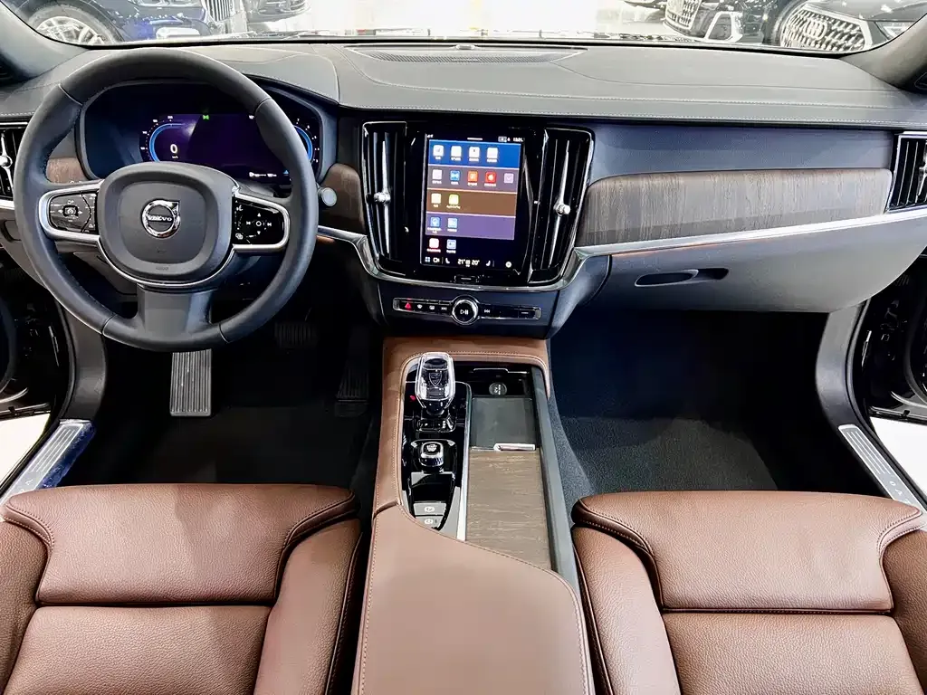 Volvo S90 2025 из CN, фото 5