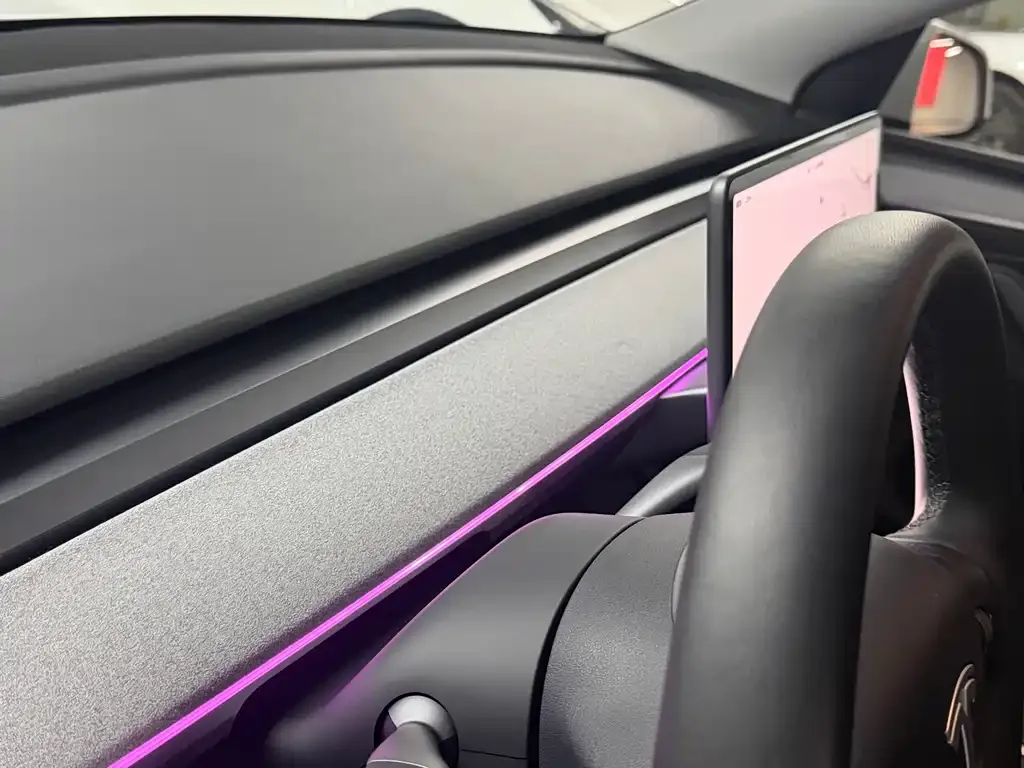 Tesla Model Y 2024 из CN, фото 5
