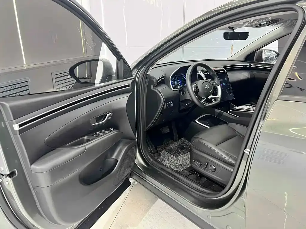 Hyundai Tucson 2022 из CN, фото 7