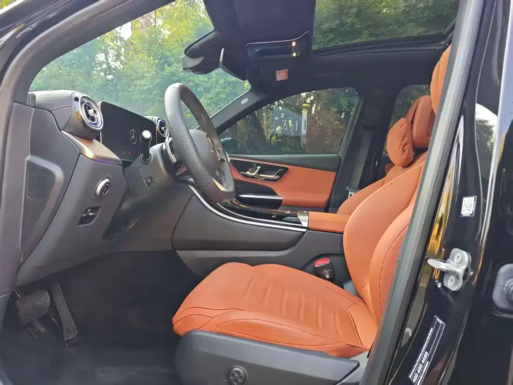 Mercedes-Benz GLC 2024 из CN, фото 2
