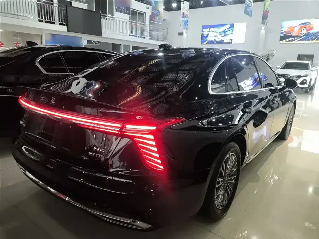 Hongqi H5 2024 из CN, фото 7