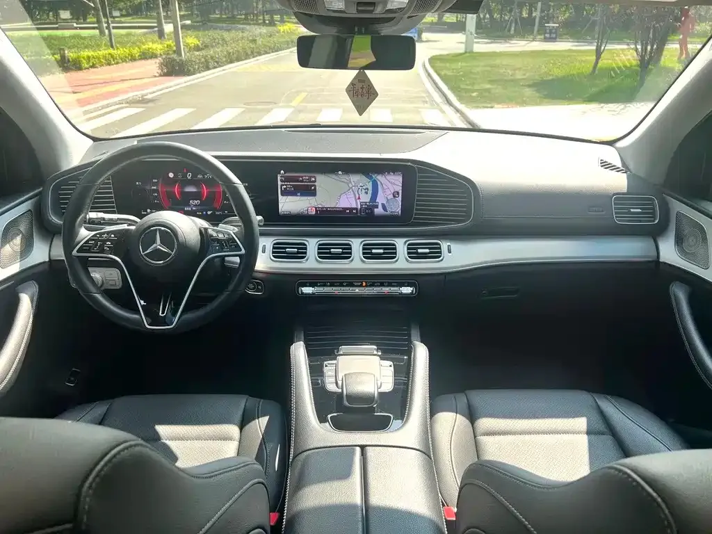 Mercedes-Benz GLE 2023 из CN, фото 3