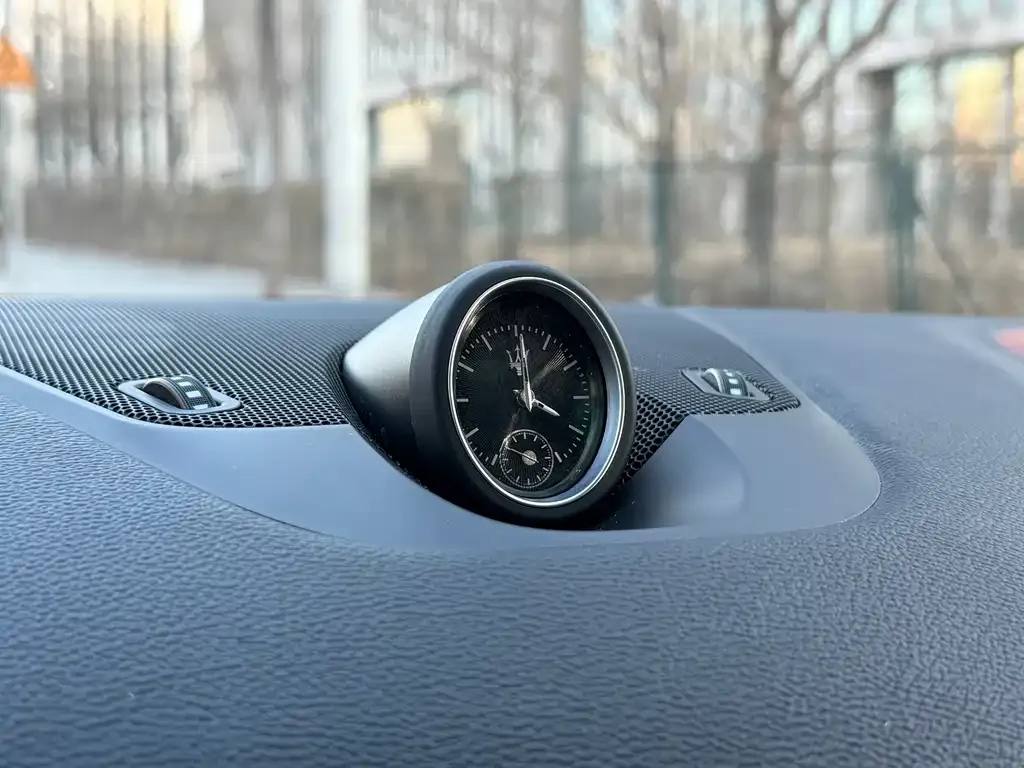 Maserati Levante 2022 из CN, фото 10