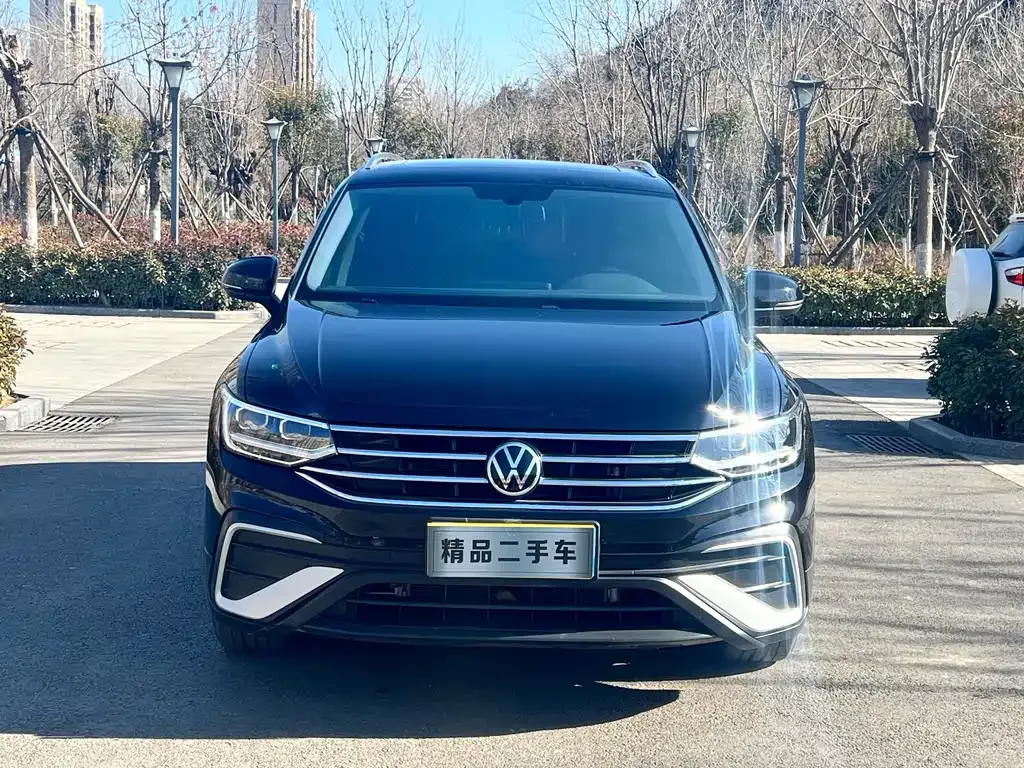 Volkswagen Tiguan L 2022 из CN, фото 10