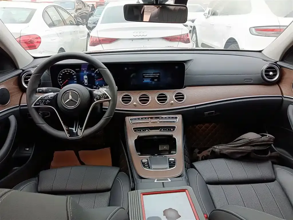 Mercedes-Benz E-Class 2022 из CN, фото 7