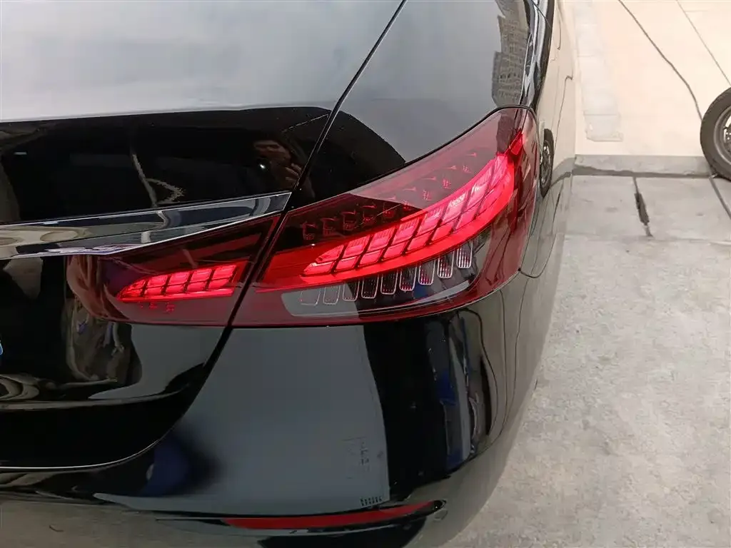 Mercedes-Benz E-Class 2022 из CN, фото 10