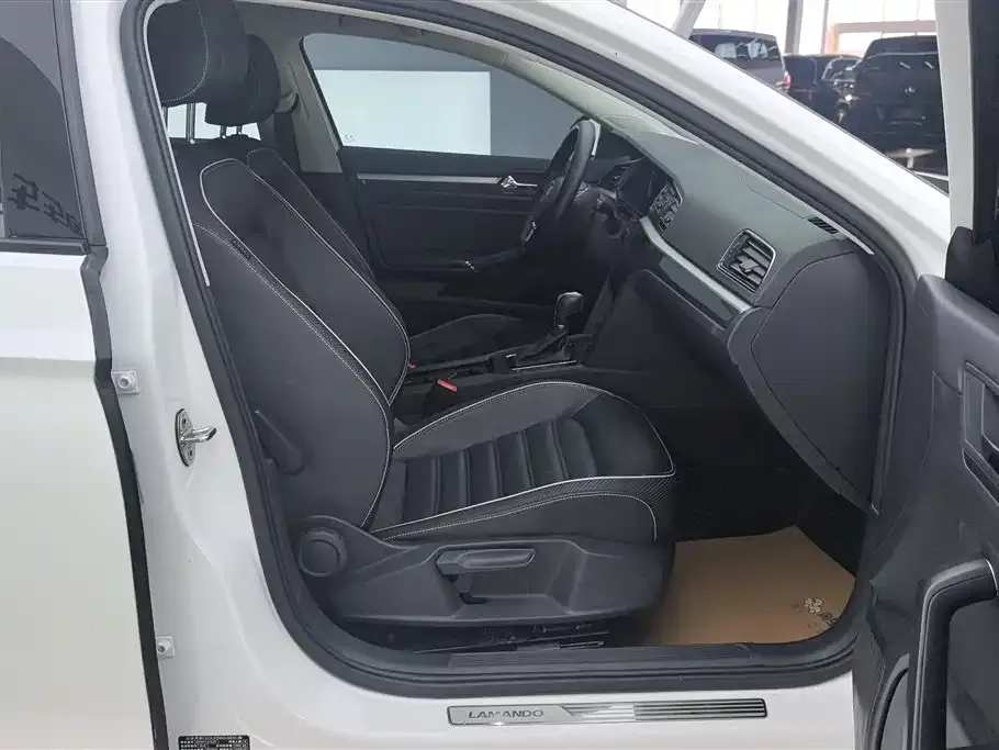 Volkswagen Lamando 2021 из CN, фото 7