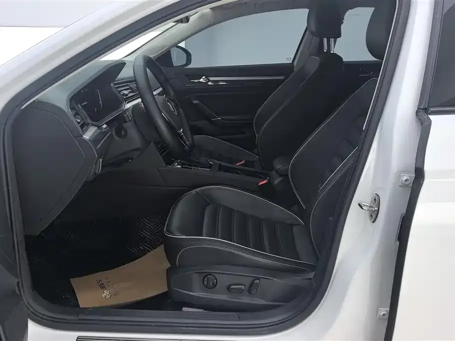 Volkswagen Lamando 2021 из CN, фото 6