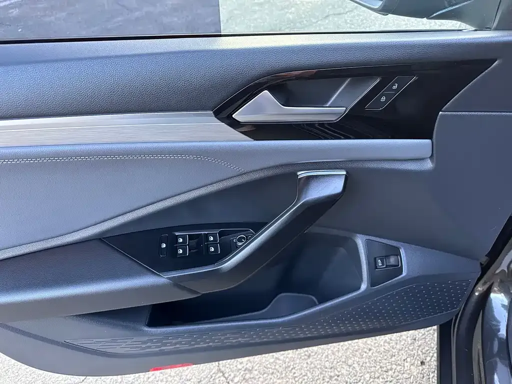 Volkswagen Sagitar 2021 из CN, фото 4
