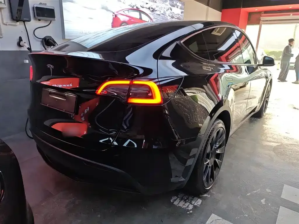 Tesla Model Y 2022 из CN, фото 8