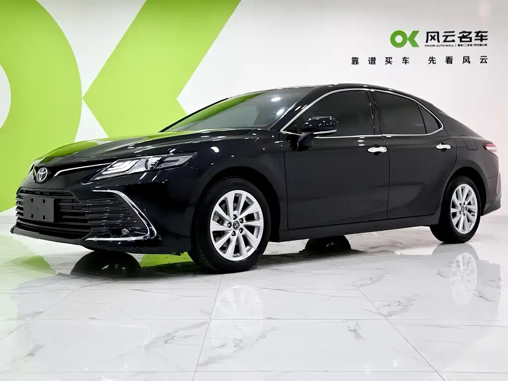 Toyota Camry 2022 из CN, фото 1