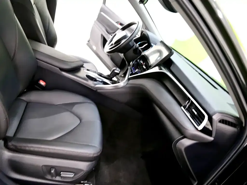Toyota Camry 2022 из CN, фото 6