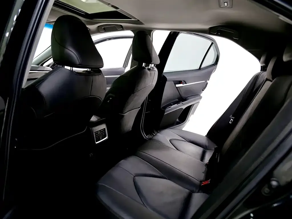 Toyota Camry 2022 из CN, фото 7