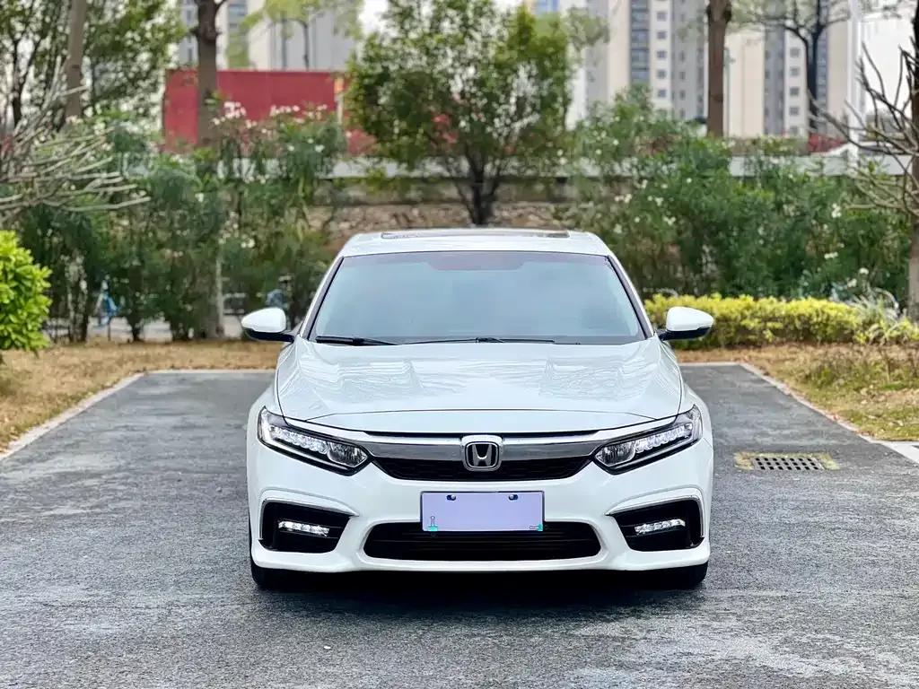 Honda Inspire 2021 из CN, фото 2