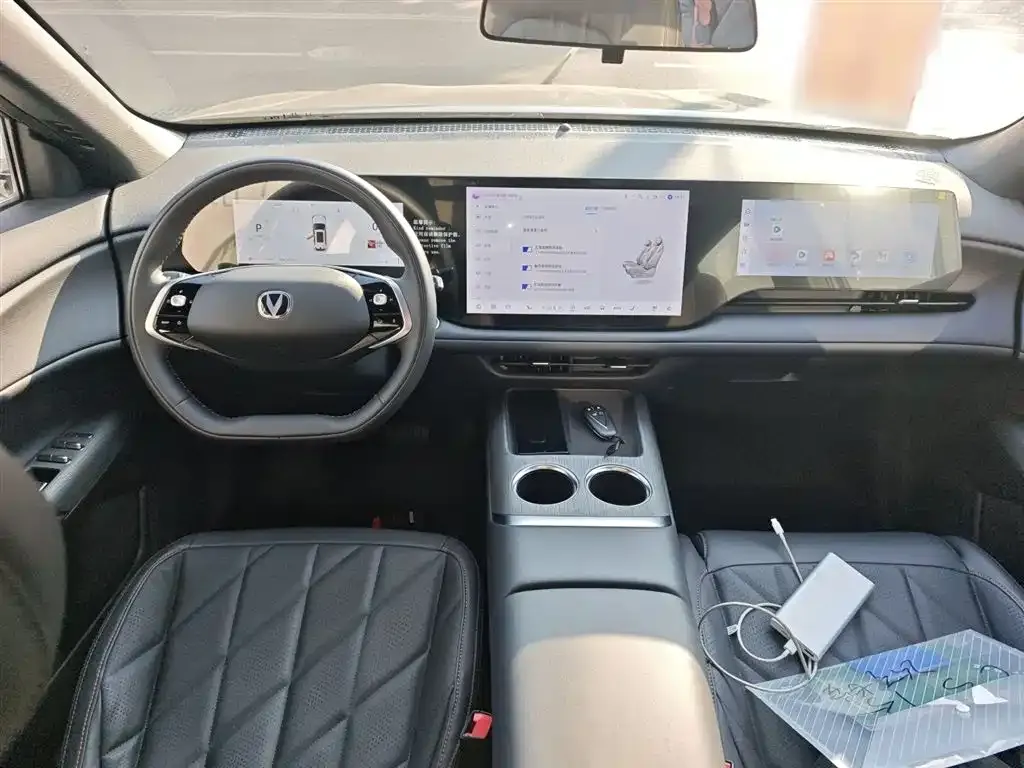 Changan CS75PLUS 2025 из CN, фото 4