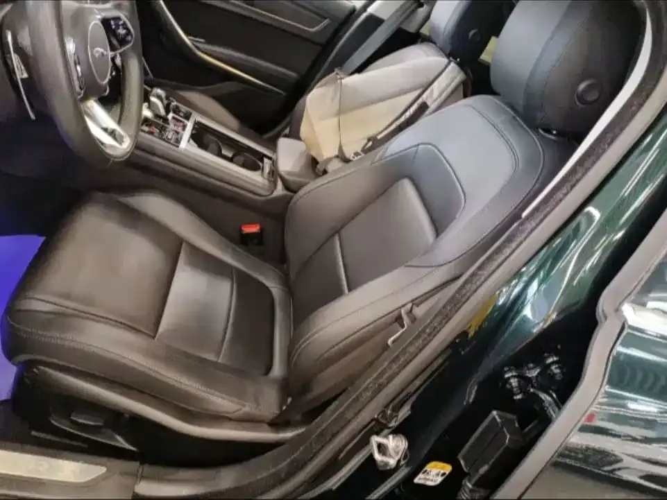 Jaguar XFL 2022 из CN, фото 4