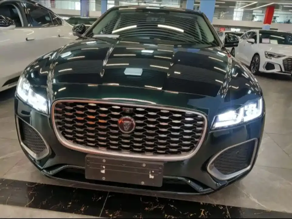 Jaguar XFL 2022 из CN, фото 10