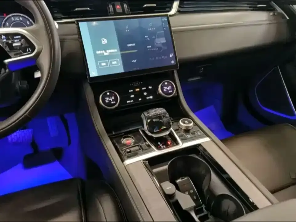 Jaguar XFL 2022 из CN, фото 2