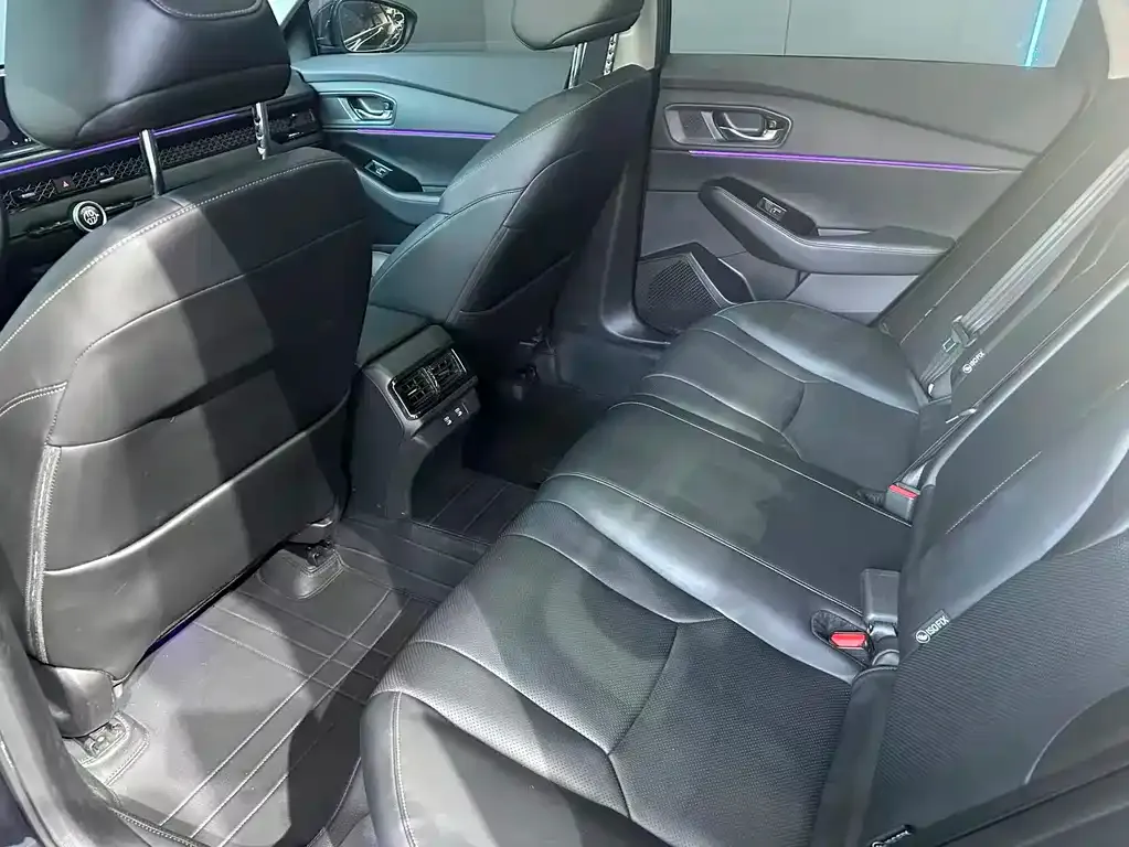 Honda Accord New Energy 2023 из CN, фото 2
