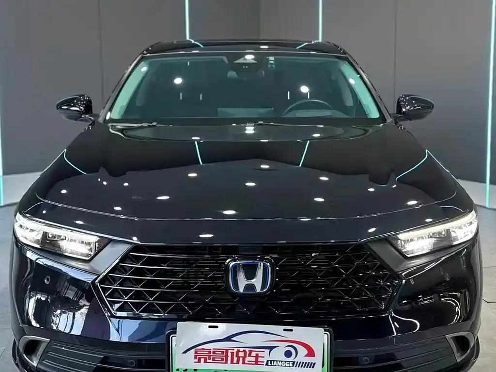 Honda Accord New Energy 2023 из CN, фото 5