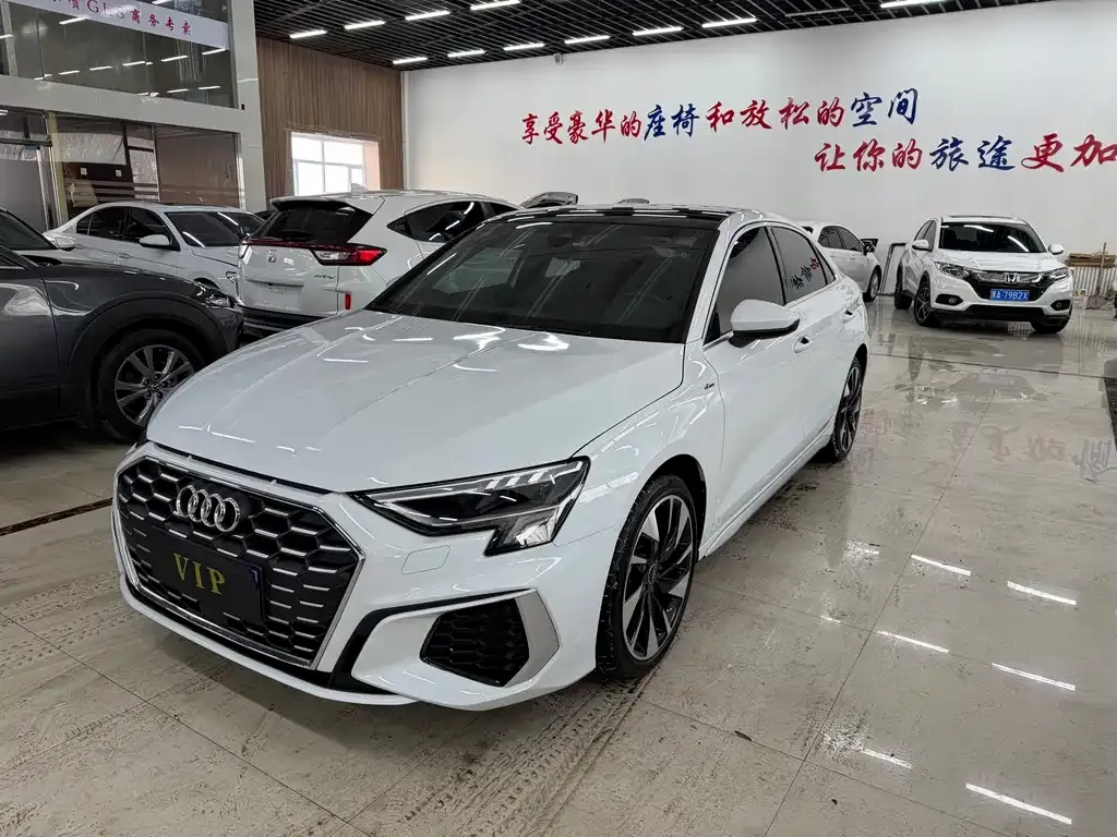Audi A3 2022 из CN, фото 1