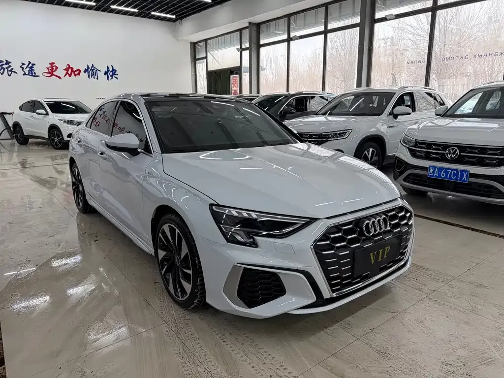 Audi A3 2022 из CN, фото 5