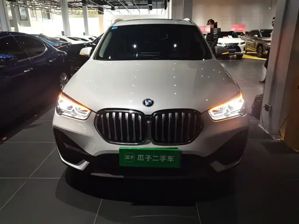 BMW X1 2021 из CN, фото 3