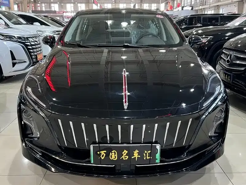 Hongqi E-QM5 2023 из CN, фото 2