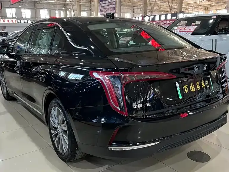 Hongqi E-QM5 2023 из CN, фото 9