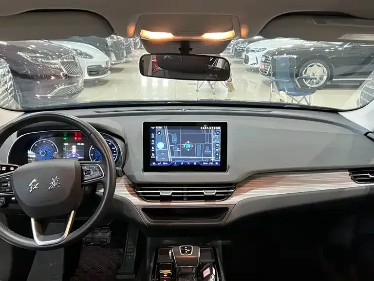 Hongqi E-QM5 2023 из CN, фото 6