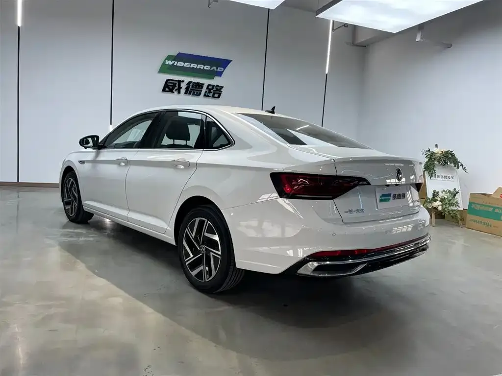 Volkswagen Sagitar 2023 из CN, фото 6