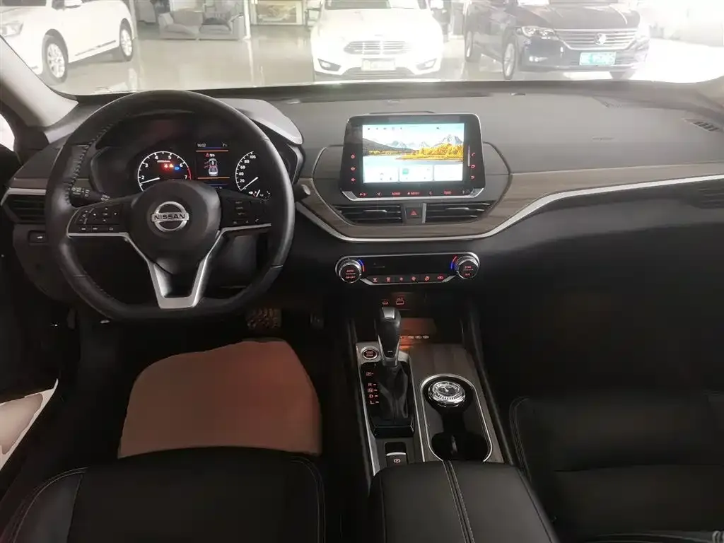 Nissan Teana 2022 из CN, фото 2